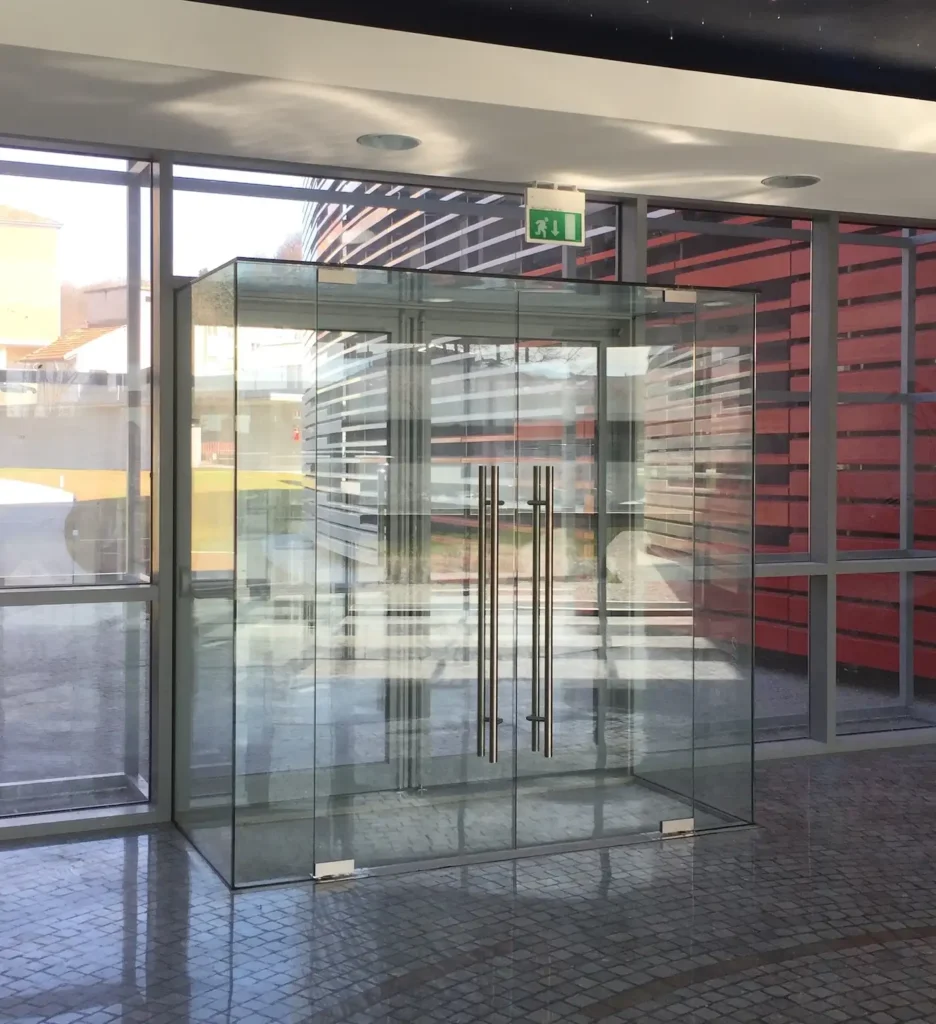 bussola in vetro biella