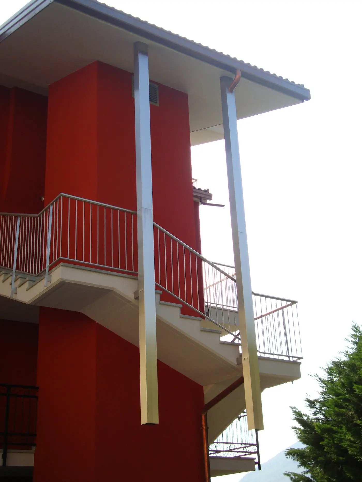 ringhiera scala esterna
